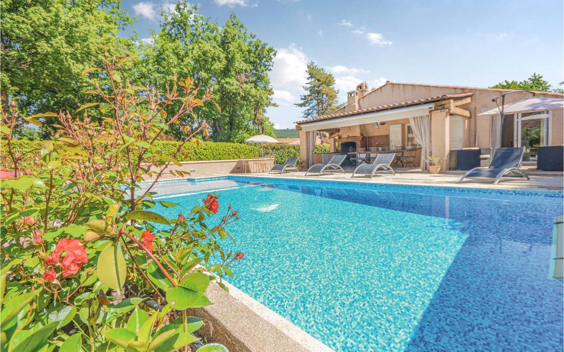 Photo of Outdoor in Saint-Cezaire-sur-Siagne