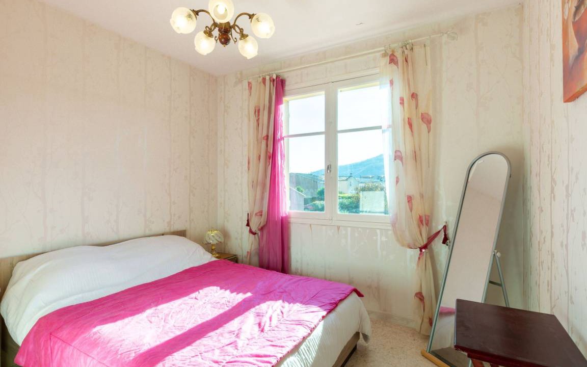 Photo of Bedroom in Pegomas