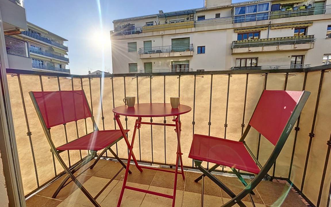 Photo of Patio Balcony in Prado - Republique