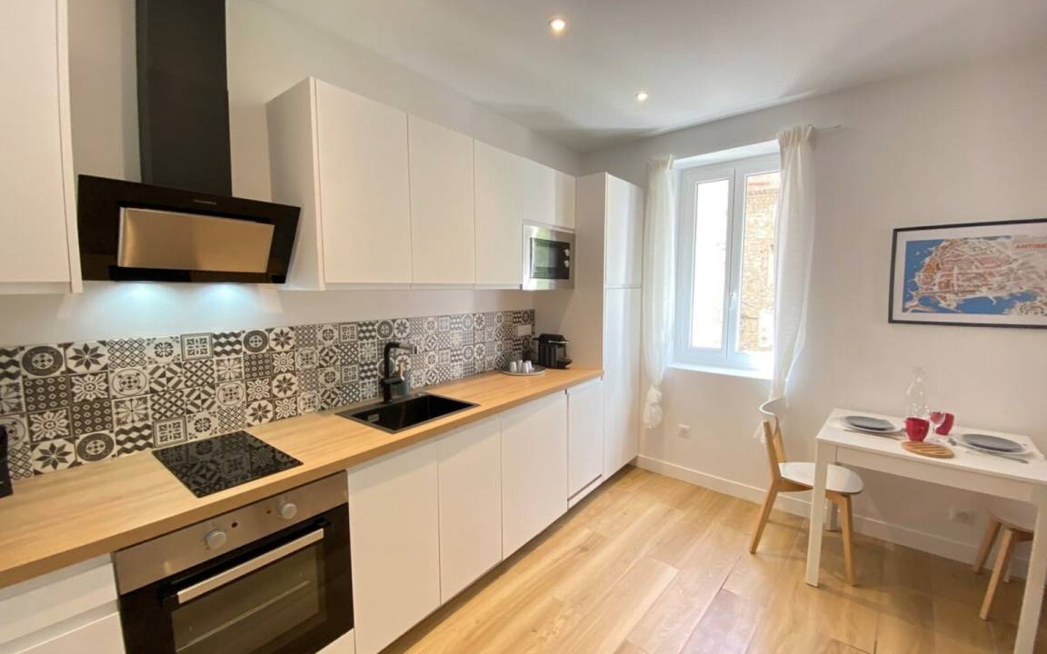 Photo of Kitchen in Antibes City Centre