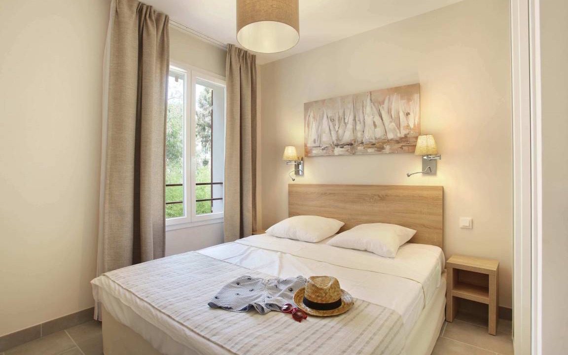 Photo of Bedroom in Cavalaire-sur-Mer