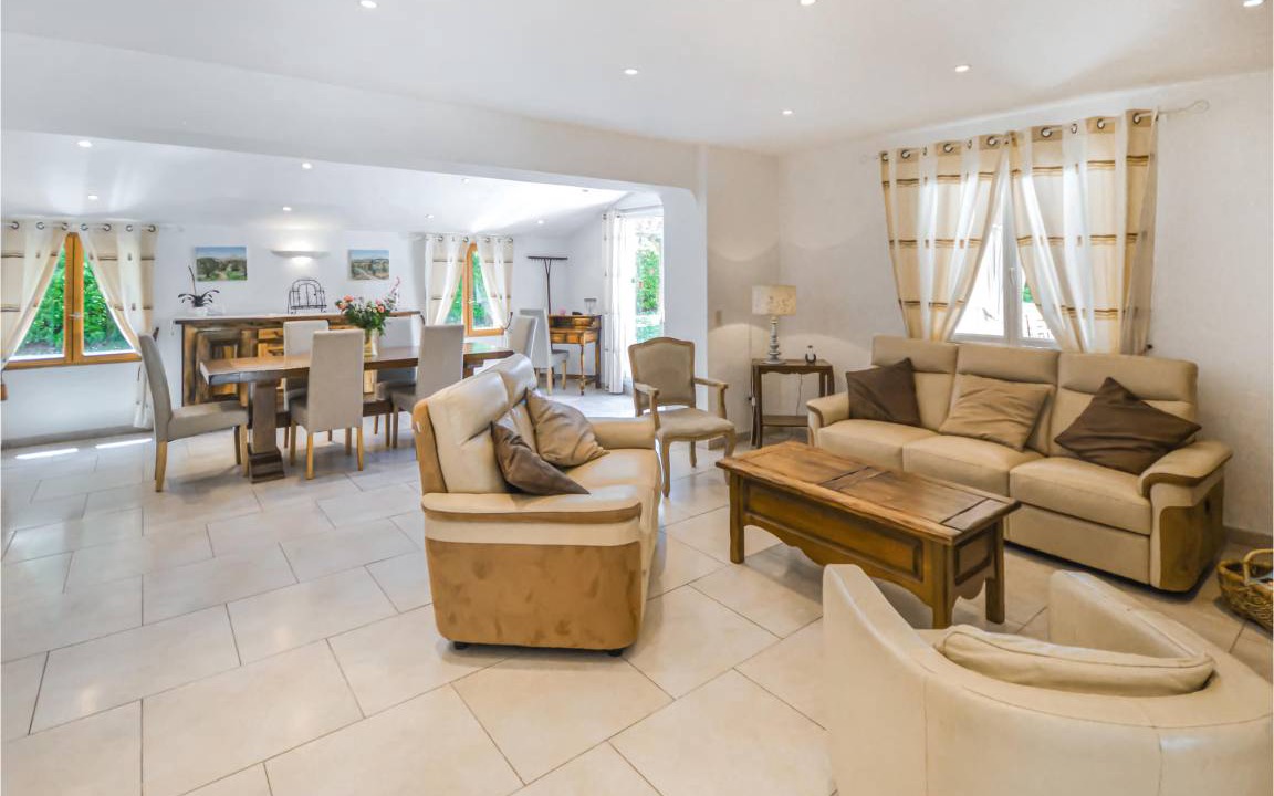 Photo of Livingroom in Saint-Cezaire-sur-Siagne