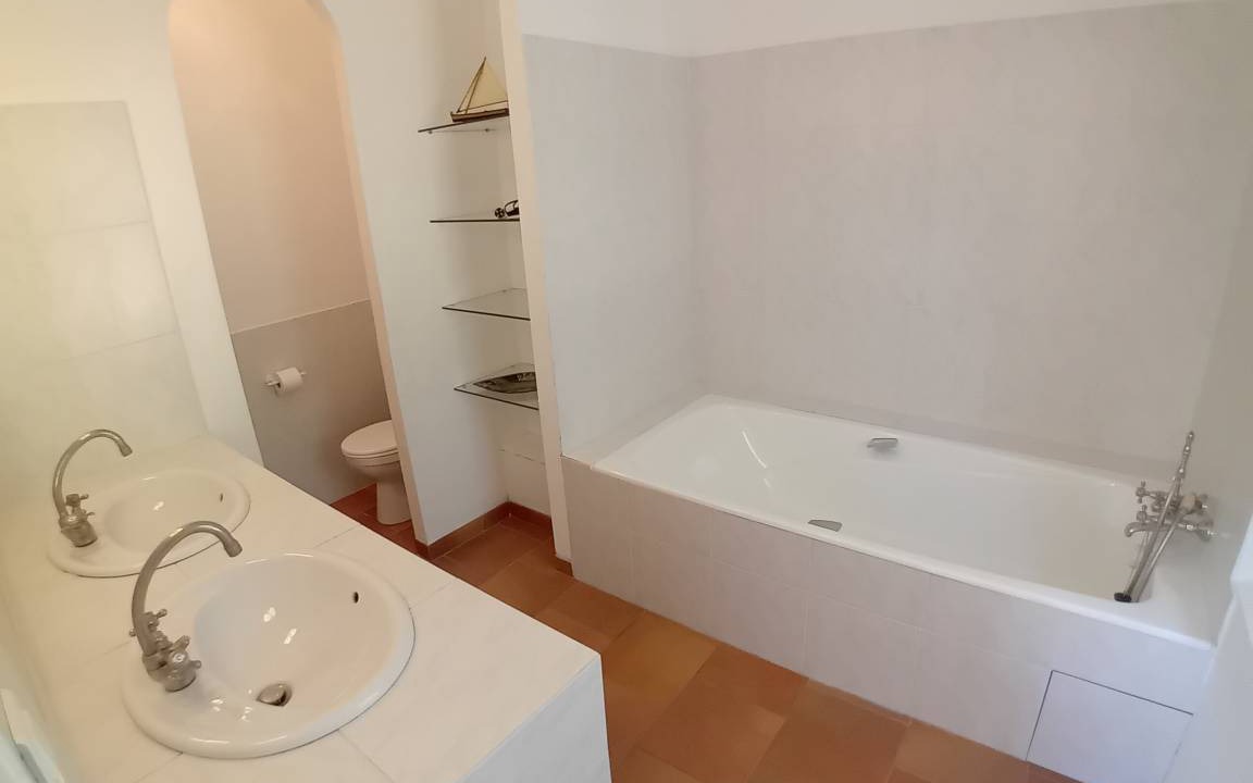 Photo of Bathroom in Callian