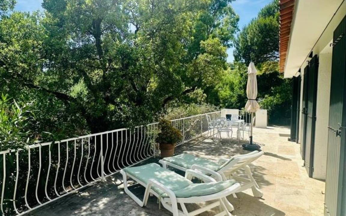 Photo of Patio Balcony in Plage de la Garonnette