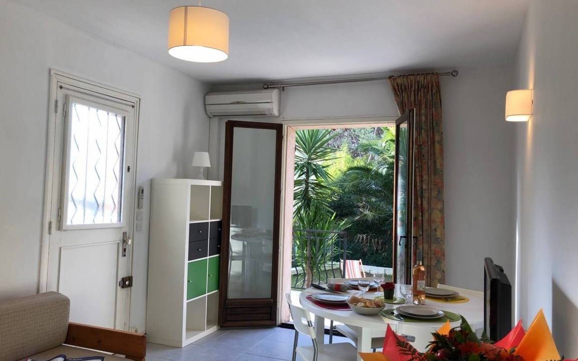 Photo of Livingroom in Boulouris-sur-Mer