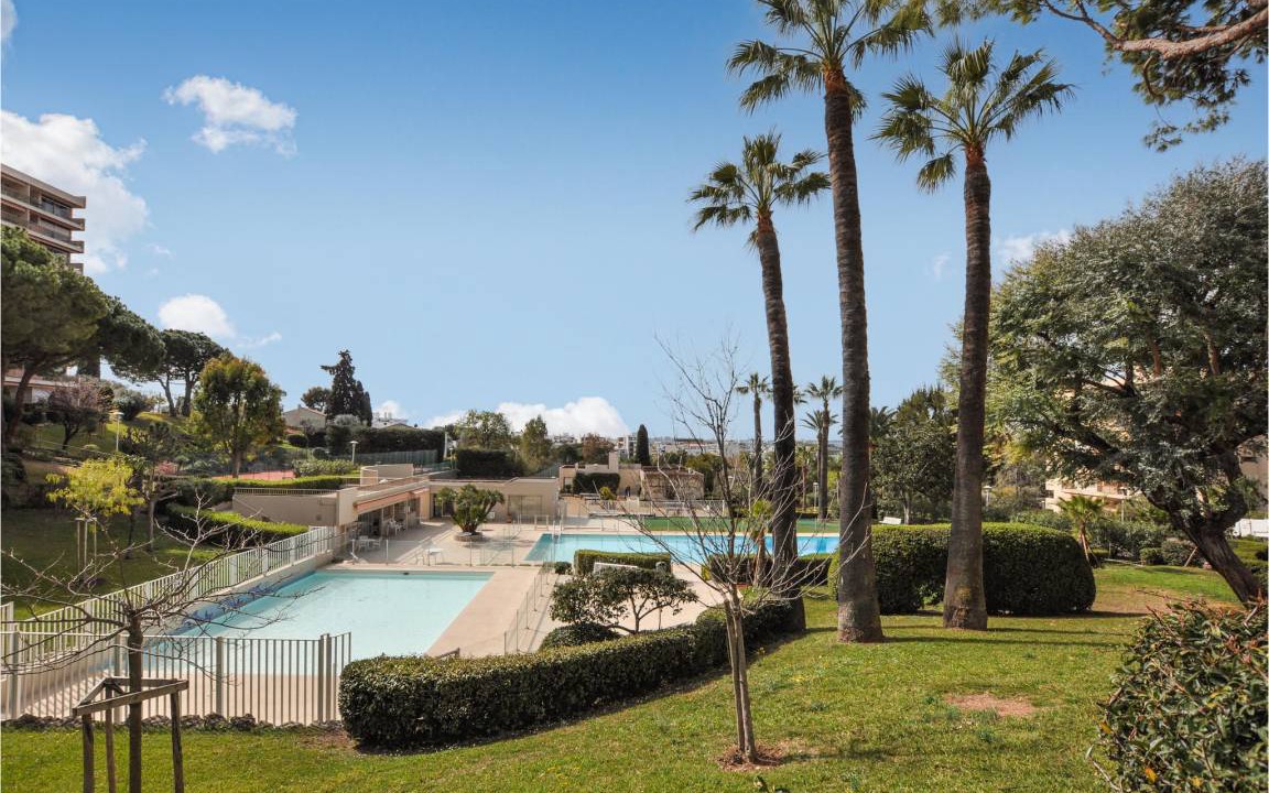 Photo of Others in Antibes