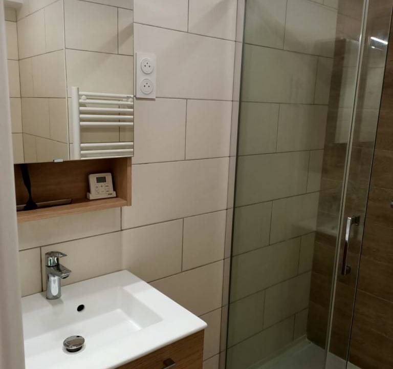 Photo of Bathroom in Liberation