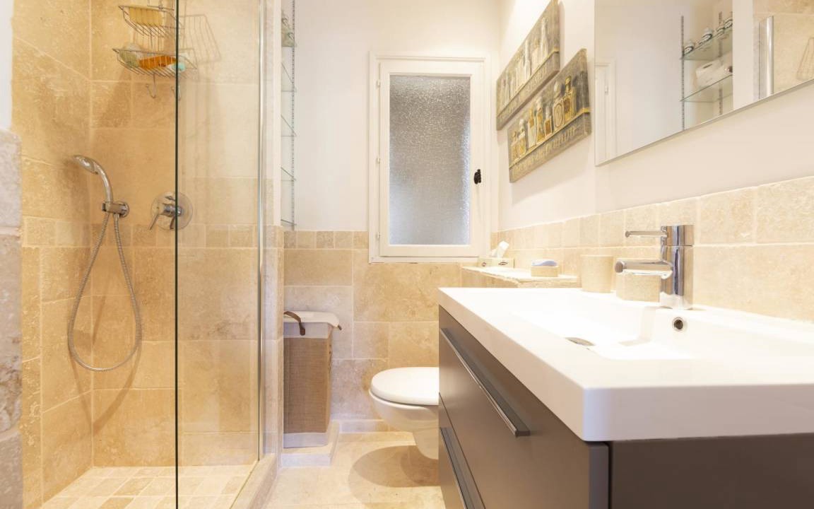 Photo of Bathroom in Vallauris