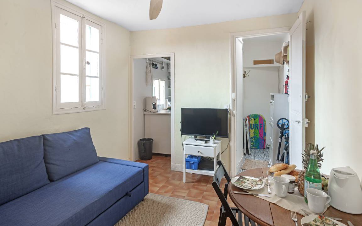 Photo of Livingroom in Old Town