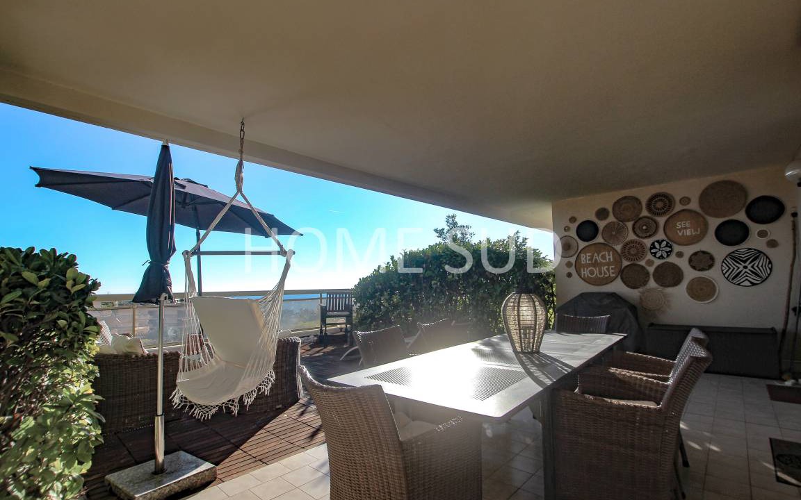 Photo of Patio Balcony in La Croix des Gardes