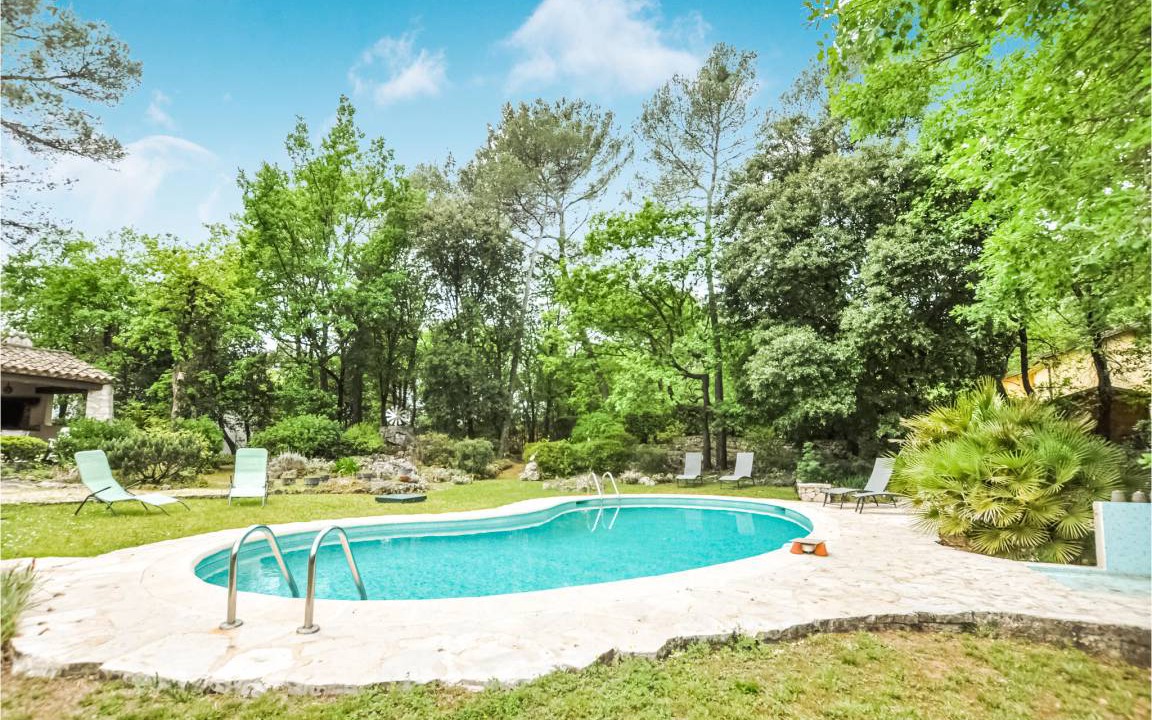 Photo of Others in Roquefort-les-Pins