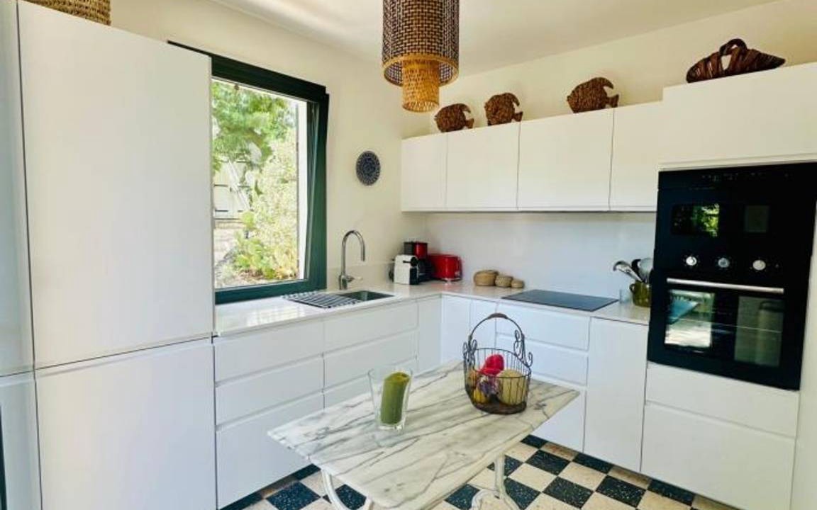 Photo of Kitchen in Plage de la Garonnette
