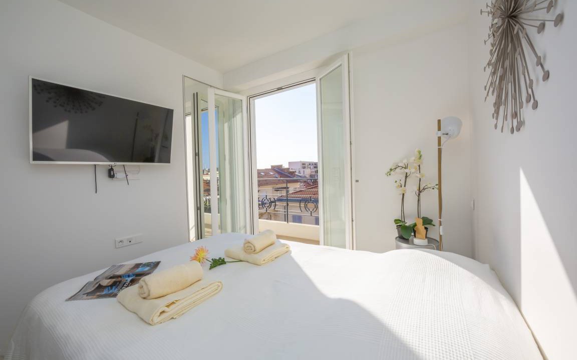 Photo of Bedroom in Nice City Centre