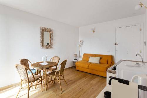 Photo of Livingroom in Saint-Tropez City Centre