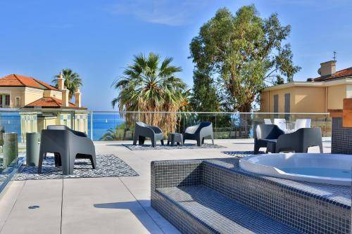 Photo of Others in Menton