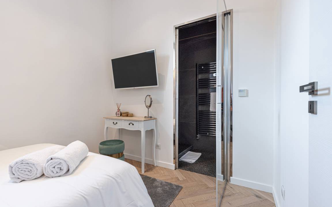 Photo of Bedroom in Carre d'Or