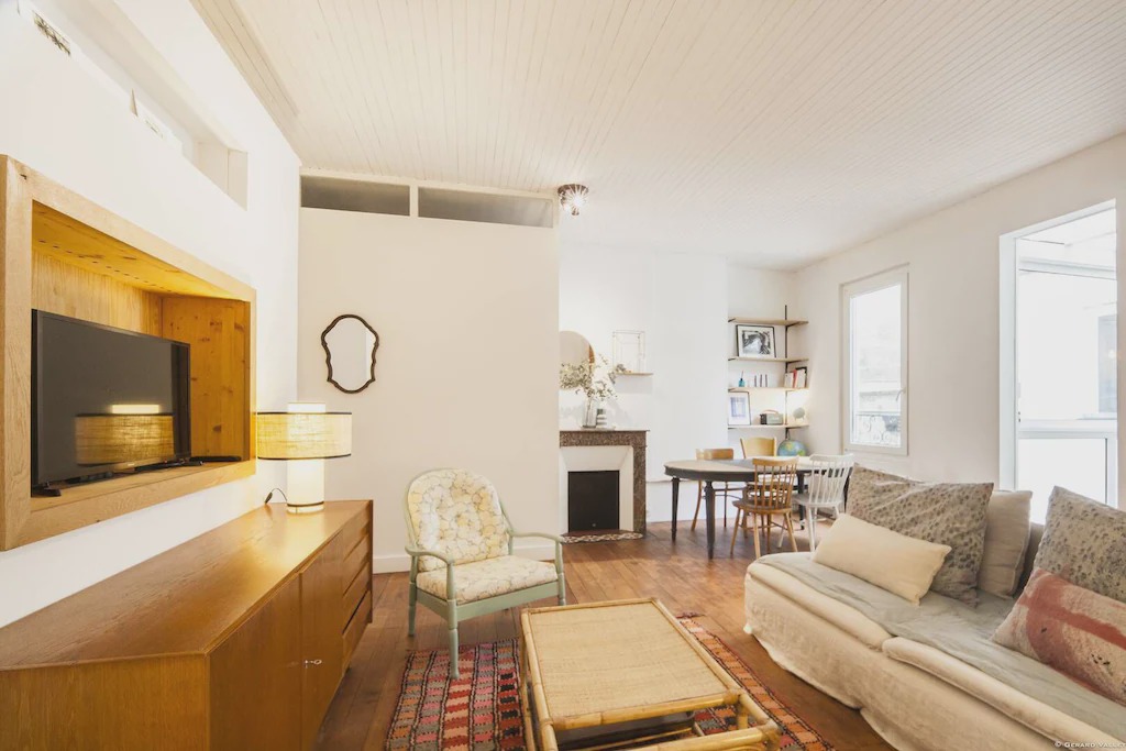 Photo of Livingroom in Hotel de Ville - Quinconces