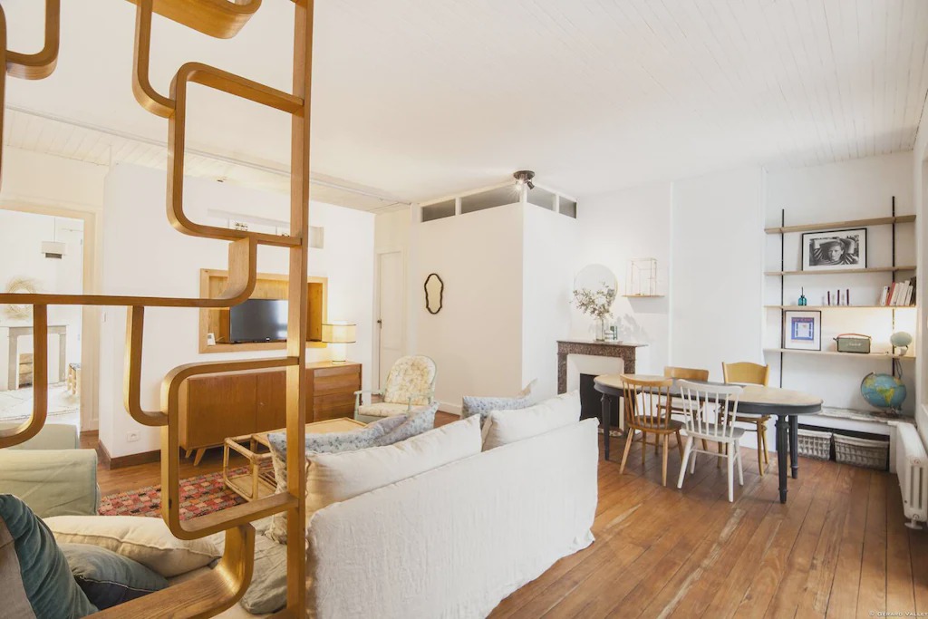 Photo of Livingroom in Hotel de Ville - Quinconces
