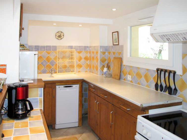 Photo of Kitchen in Saint-Cezaire-sur-Siagne