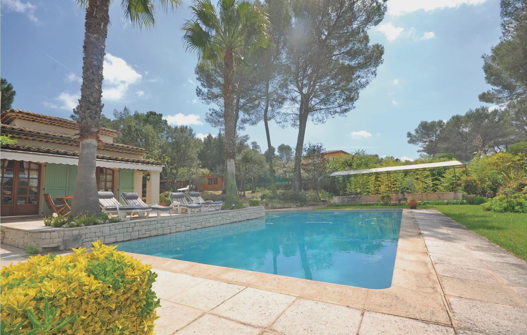 Photo of Outdoor in Roquefort-les-Pins
