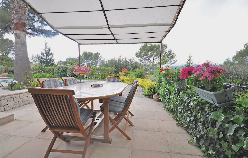 Photo of Patio Balcony in Roquefort-les-Pins