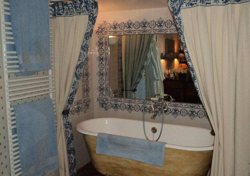 Photo of Bathroom in Cabris