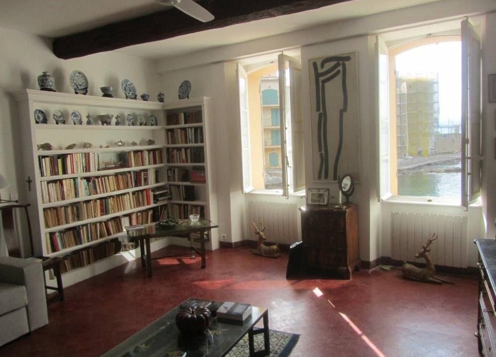 Photo of Livingroom in Old Town