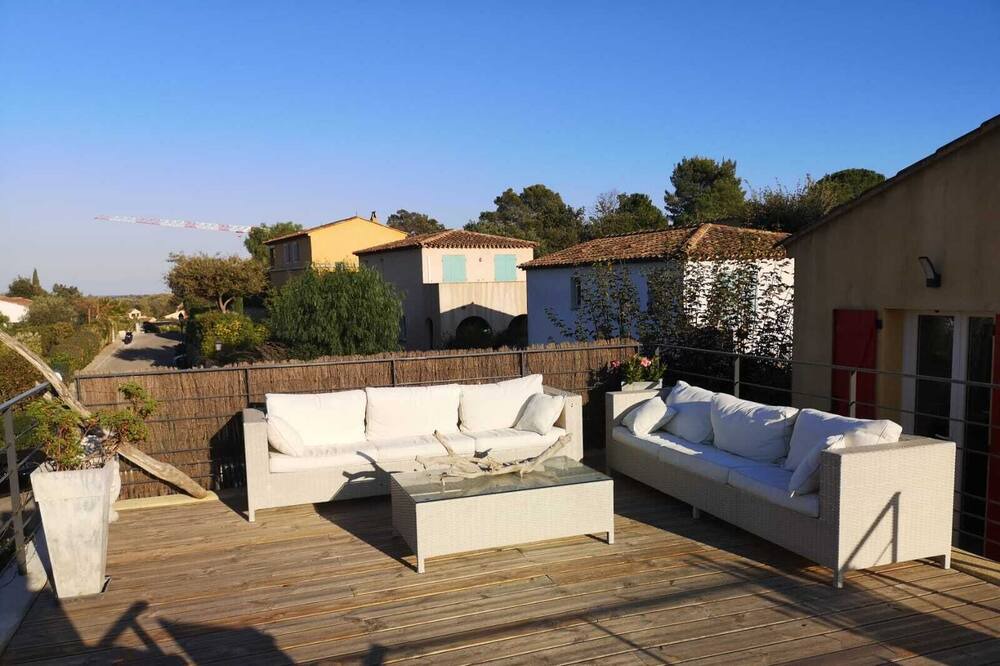 Photo of Outdoor in Cogolin
