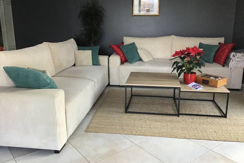 Photo of Livingroom in Cogolin