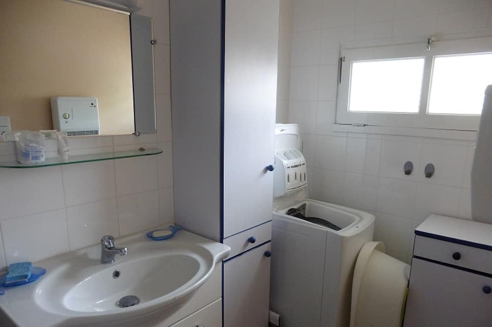 Photo of Bathroom in Fromentine