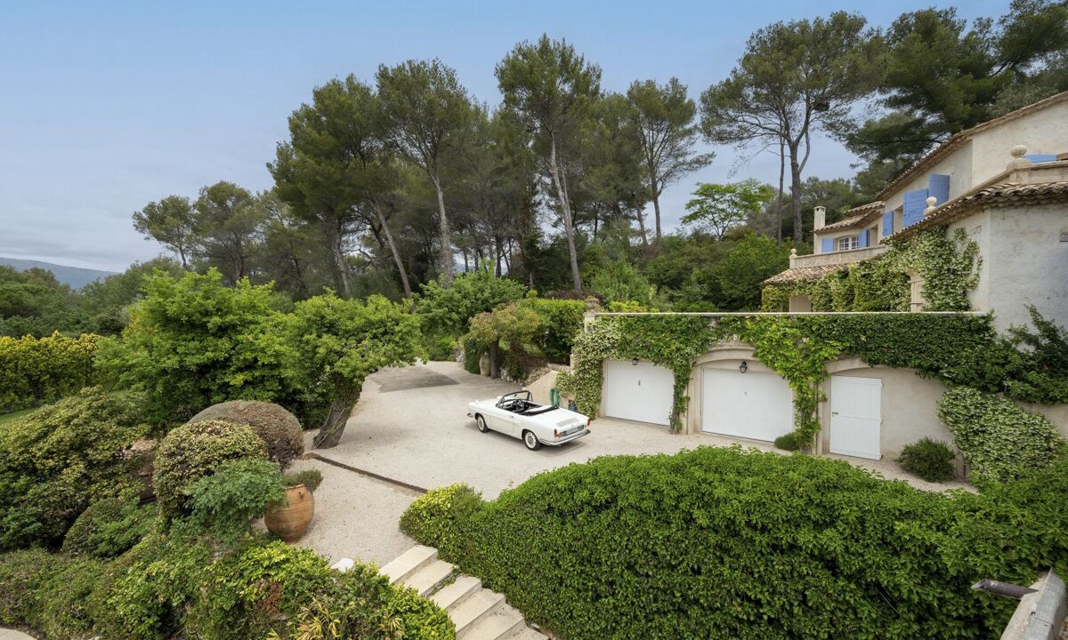 Photo of Outdoor in Roquefort-les-Pins