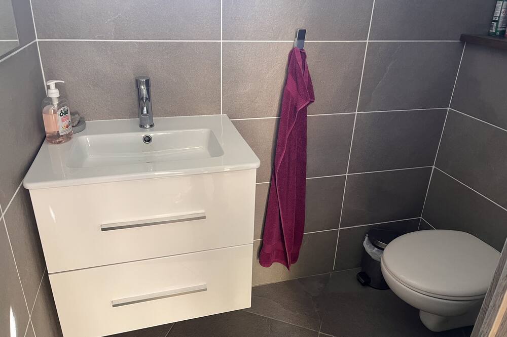 Photo of Bathroom in Le Trayas