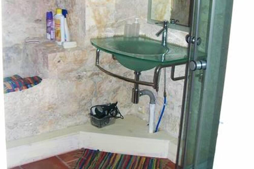 Photo of Bathroom in Fauroux