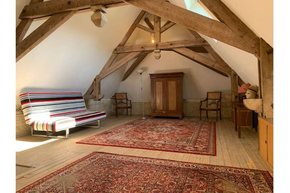 Photo of Livingroom in Cravans