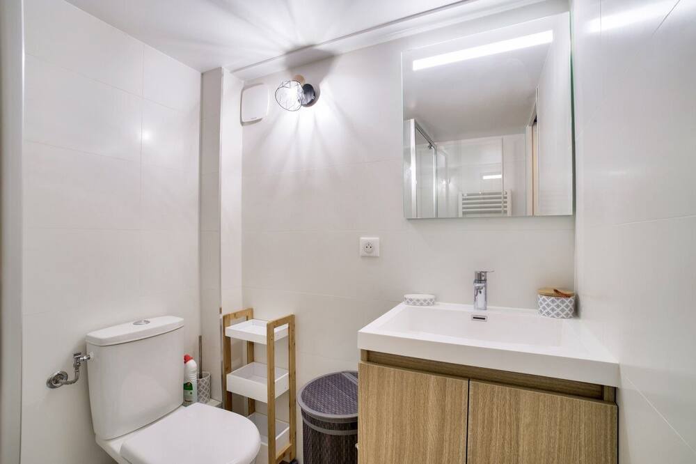 Photo of Bathroom in Lepante Quarter