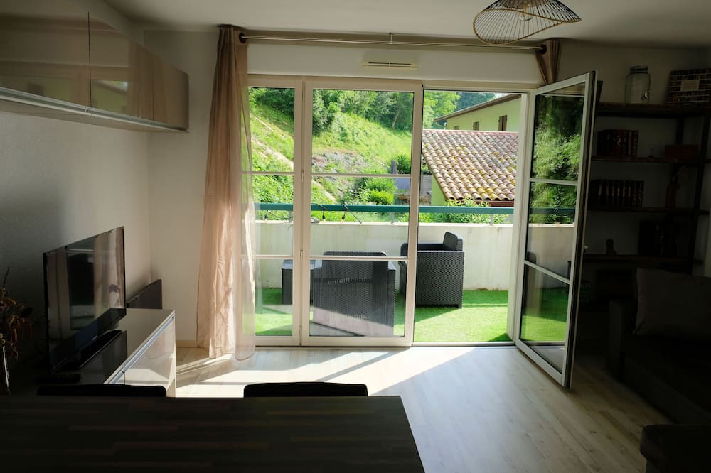 Photo of Livingroom in Lahonce