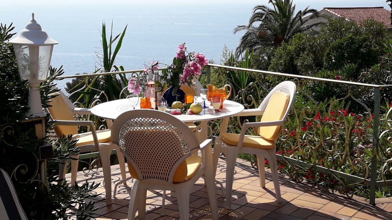 Photo of Outdoor in Espero-Pax