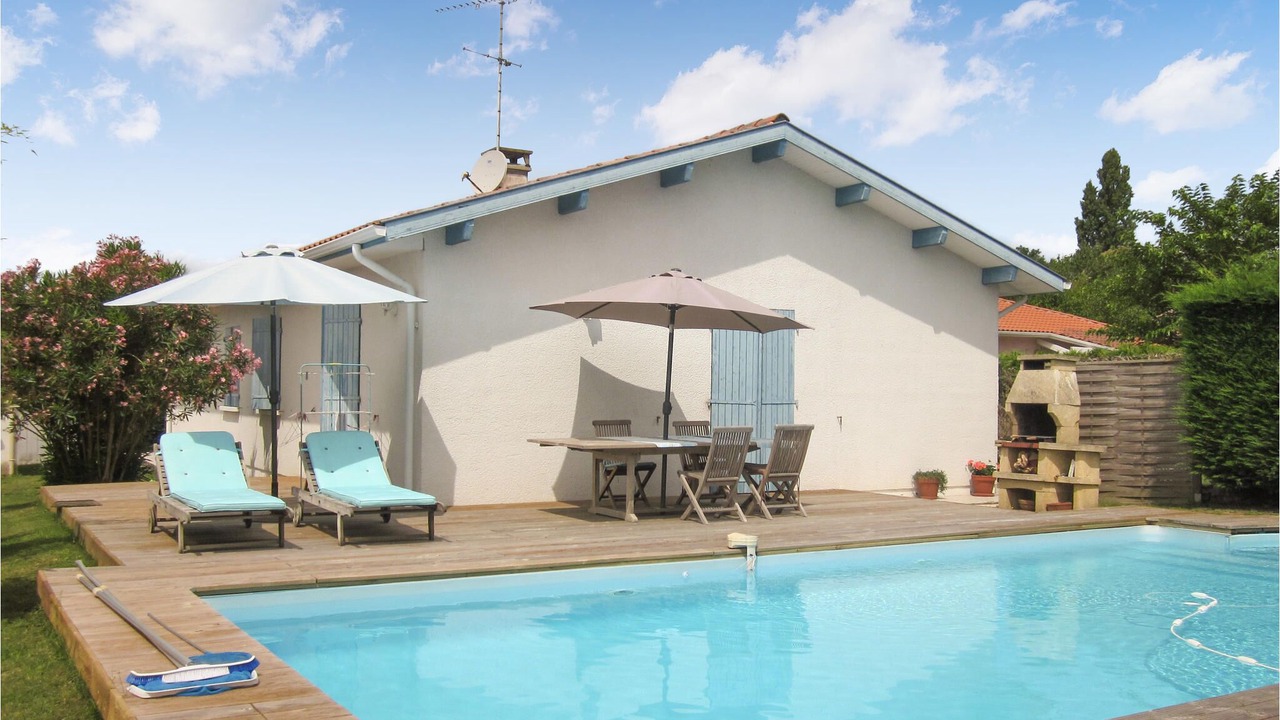 Photo of Outdoor in Seyresse