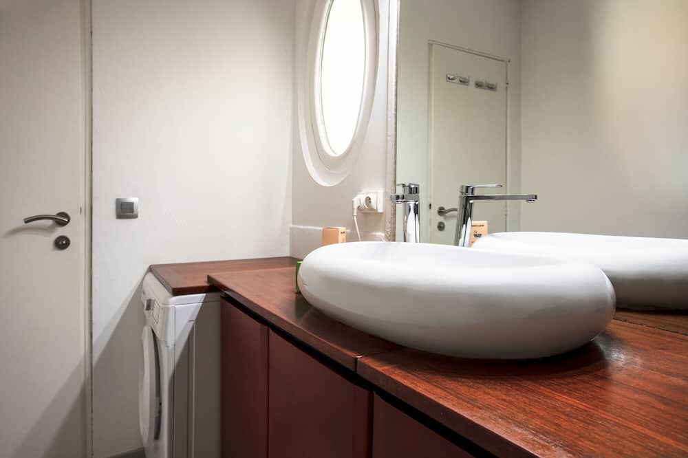 Photo of Bathroom in Le Trayas