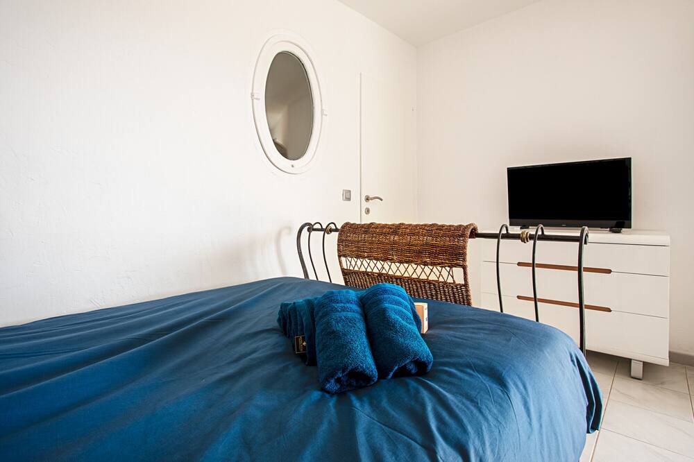 Photo of Bedroom in Le Trayas