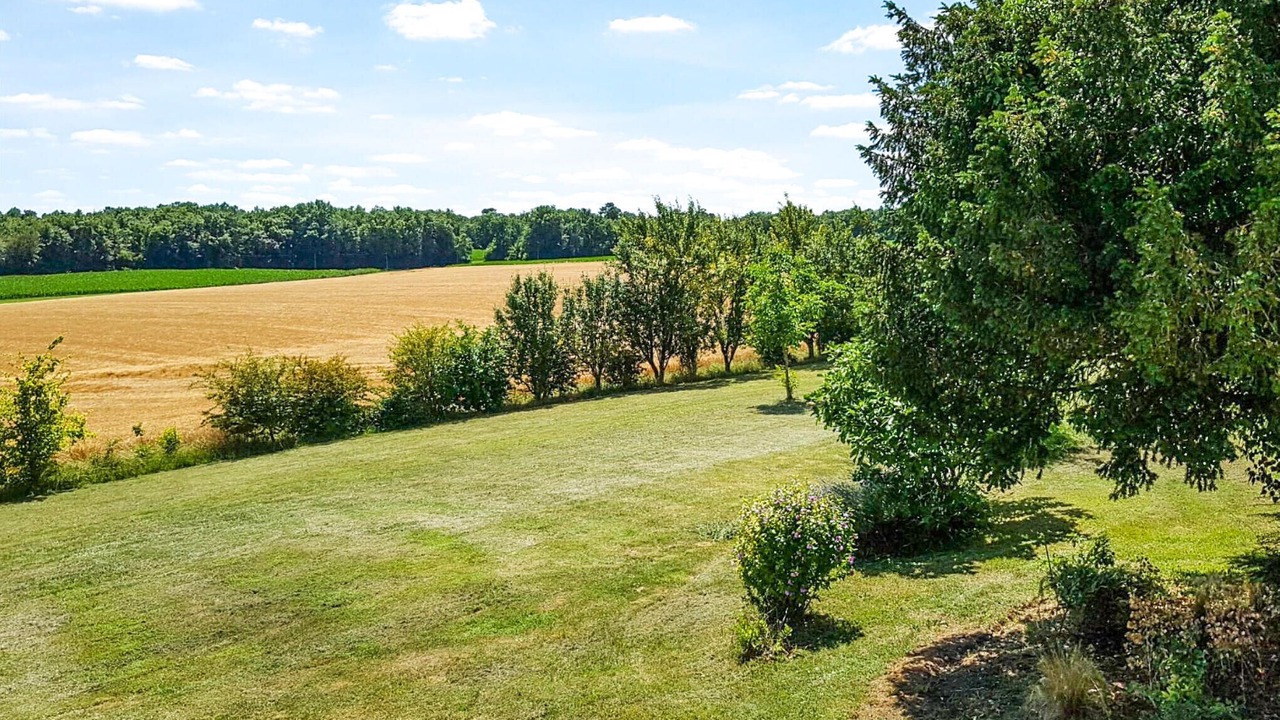Photo of Outdoor in Saint-Bonnet