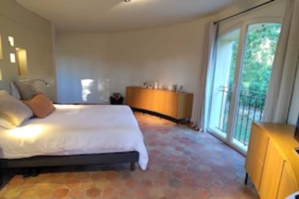 Photo of Bedroom in Valbonne