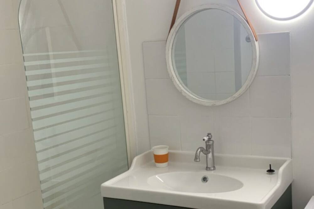 Photo of Bathroom in 6th Arrondissement