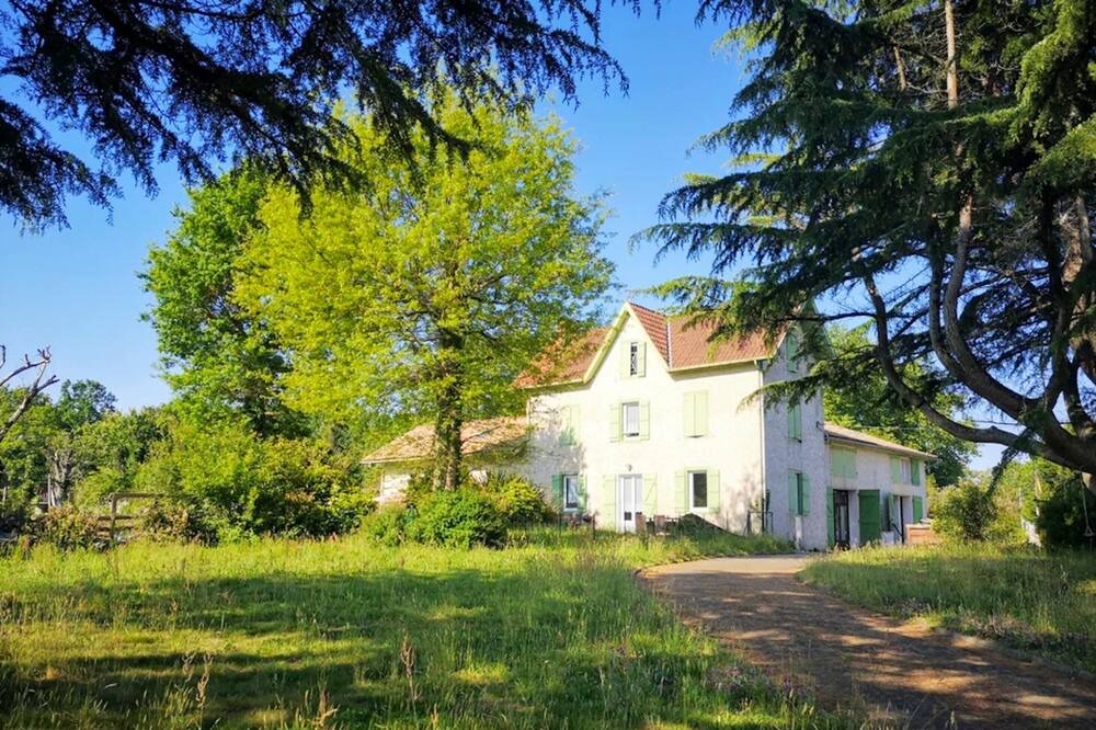 Photo of Outdoor in Saubrigues