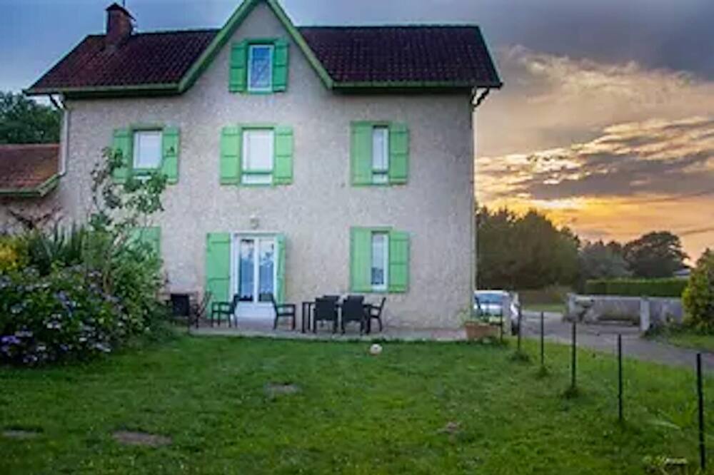 Photo of Outdoor in Saubrigues