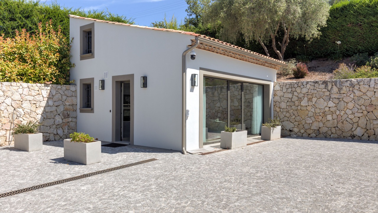 Photo of Others in Chateauneuf-Grasse