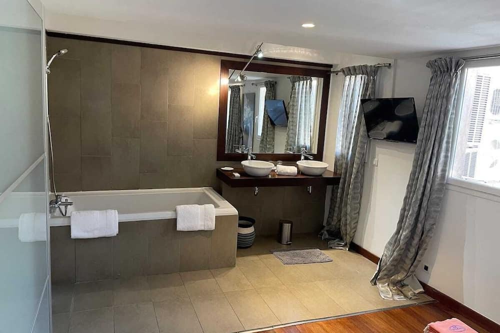 Photo of Bathroom in Old Town