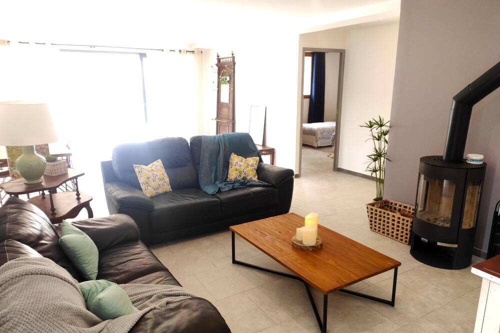 Photo of Livingroom in Escragnolles
