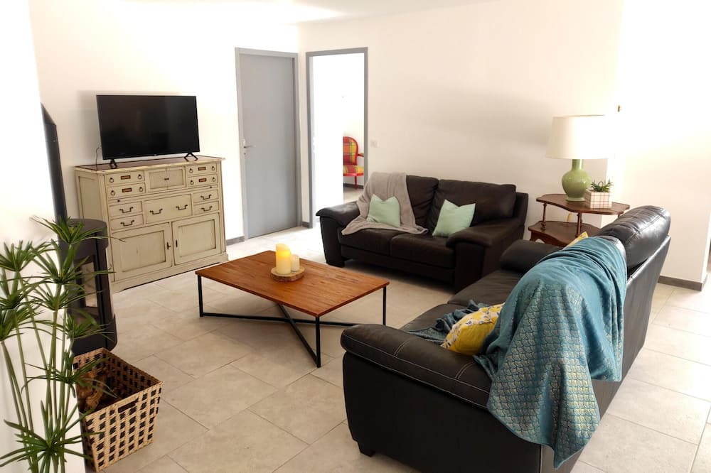 Photo of Livingroom in Escragnolles