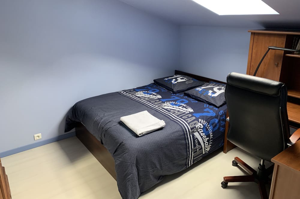 Photo of Bedroom in Lahonce